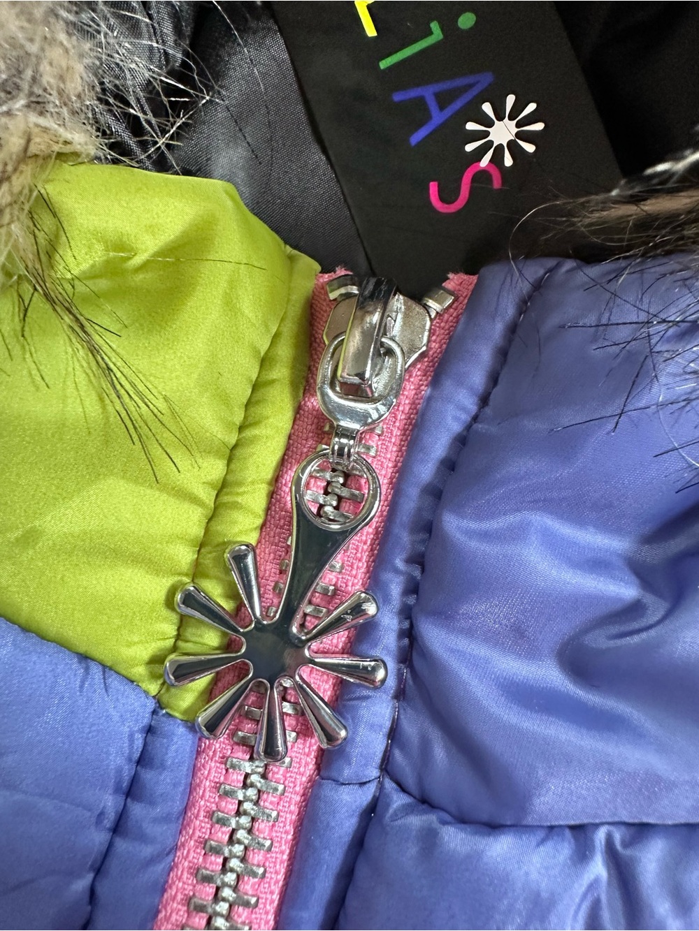 Delia’s • X Dolls Kill Show & Tell Quilted Floral Puffer Jacket - Picture 9 of 16